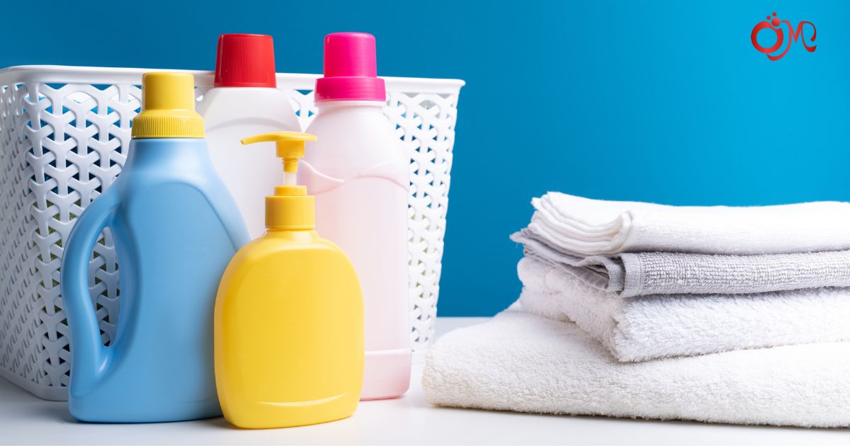 Hương liệu trong nước giặt có hóa chất mạnh gây mùi khó chịu cho bé